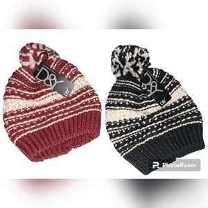 🆕️ Sweater Weather D&Y Bundle 2Crochet Slouch Beanies Red & Black